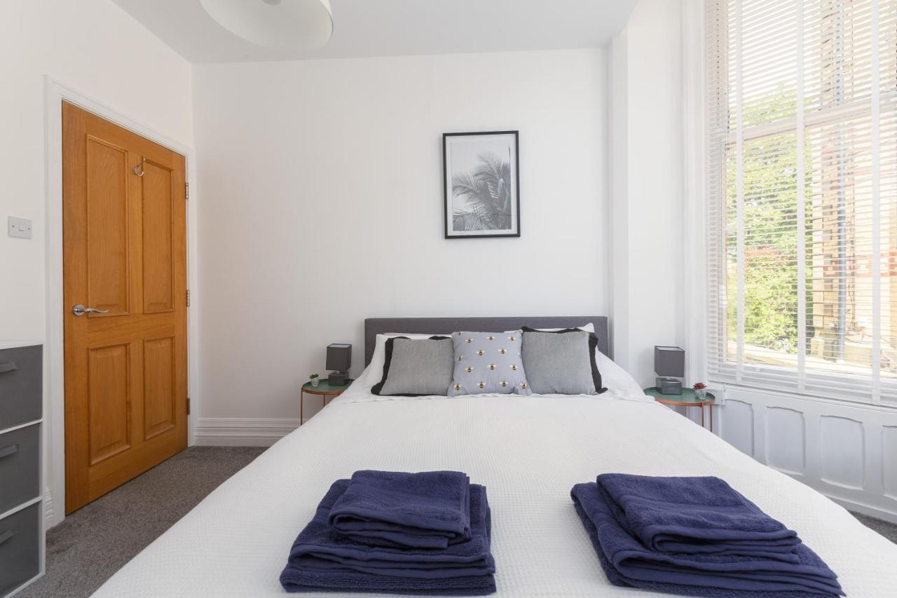 Charles Alexander Short Stay - Clifton Drive Beach Retreat Lytham St Annes Buitenkant foto