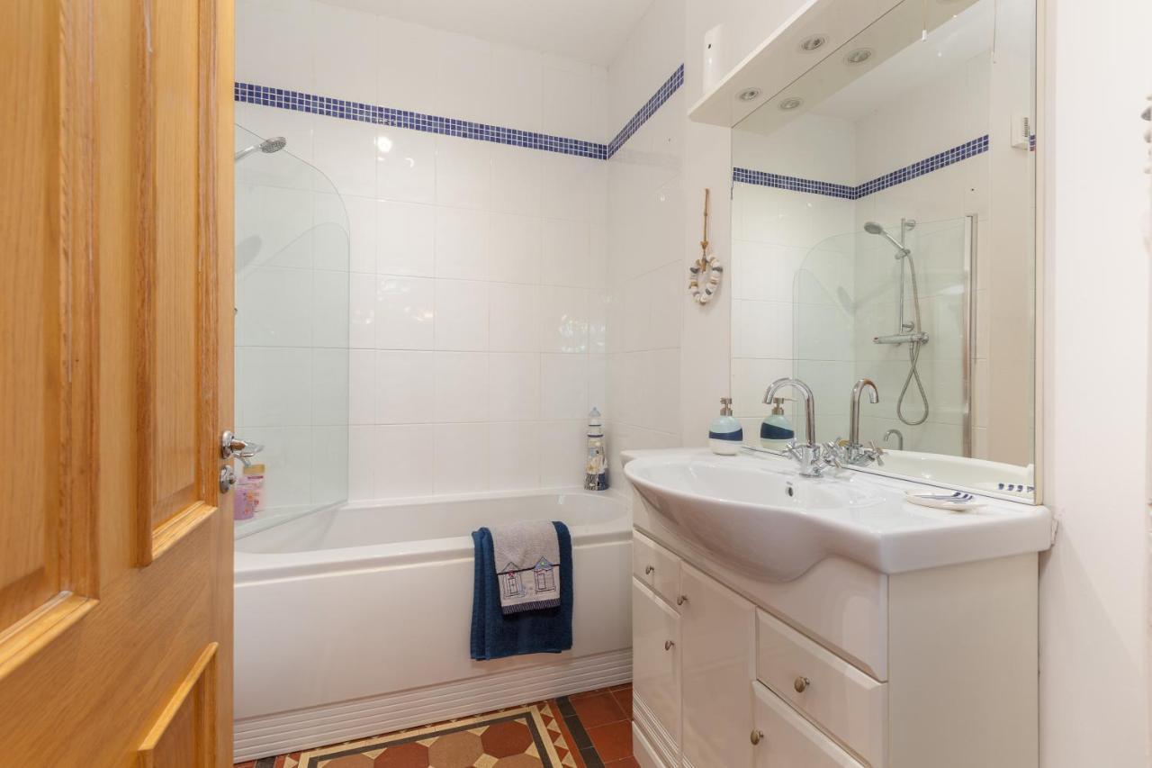 Charles Alexander Short Stay - Clifton Drive Beach Retreat Lytham St Annes Buitenkant foto