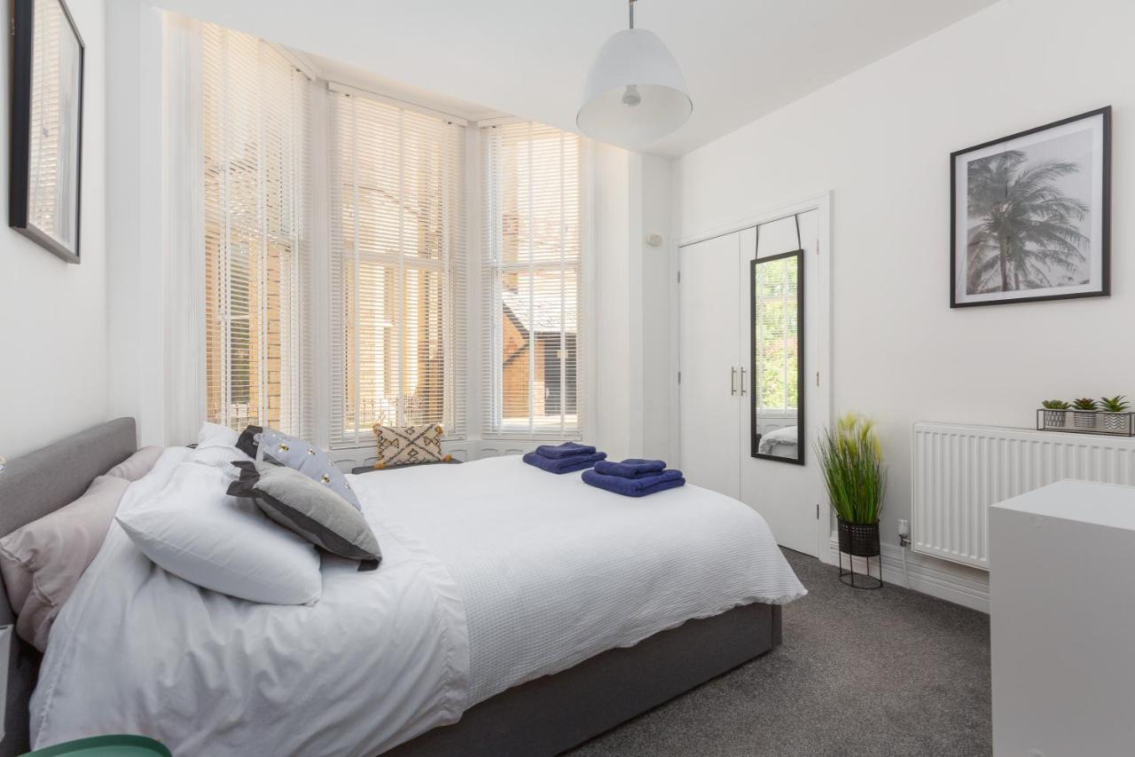 Charles Alexander Short Stay - Clifton Drive Beach Retreat Lytham St Annes Buitenkant foto